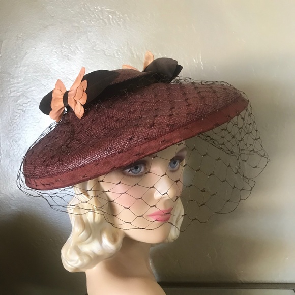 STRIKING 1940S\' GARNET STRAW WIDE BRIM HAT - FEATHER BOWS & MATCHING VEIL main image 12